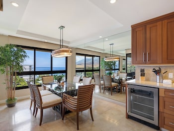 Condo, 2 Bedrooms, Ocean View (3104)