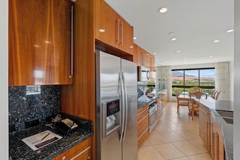 Condo, 2 Bedrooms, Ocean View (2115)