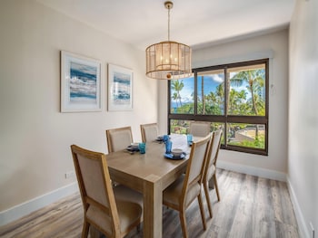 Condo, 3 Bedrooms (143)