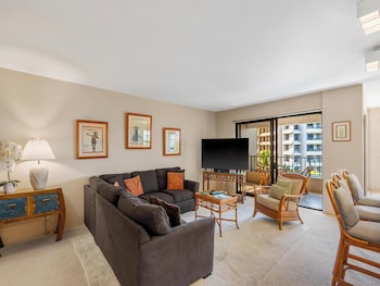 Condo, 2 Bedrooms (182)