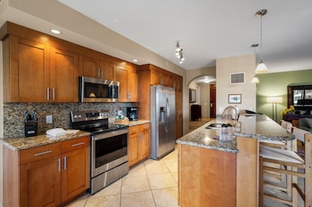 Condo, 2 Bedrooms, Ocean View (184)