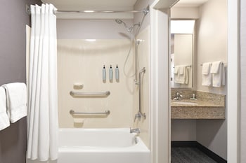Room, 2 Queen Beds