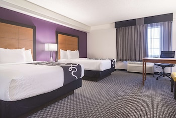 Deluxe Room, 2 Double Beds, Non Smoking