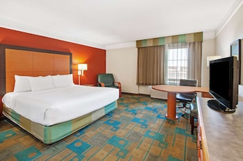 Executive Room, 1 King Bed, Non Smoking