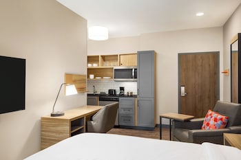 Studio Suite, 1 King Bed