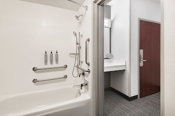 Room, 1 King Bed (Mobility/Hearing Accessible, Tub)