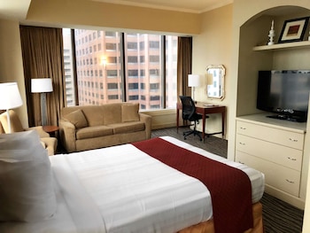 Suite, 1 Queen Bed, City View, Corner (with Sofabed)