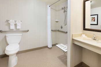 Room, 2 Double Beds, Accessible, Non Smoking (Roll-In Shower)