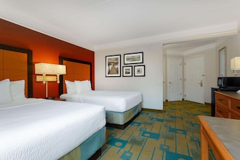 Room, 2 Double Beds, Non Smoking