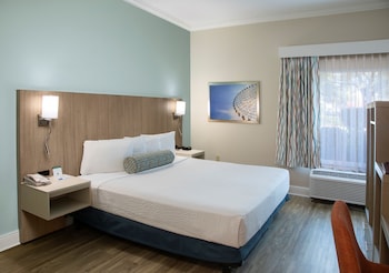 Standard Room, 1 King Bed, Accessible