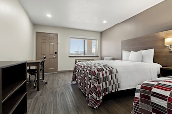 Deluxe Room, 2 Queen Beds, Accessible, Non Smoking