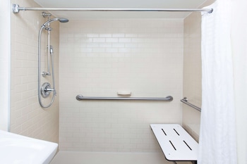 Suite, 1 Queen Bed, Accessible (Mobility Roll in Shower One Bedroom)