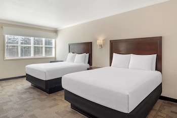 Standard Room, 2 Queen Beds, Non Smoking, Refrigerator & Microwave