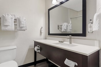 Standard Room, Multiple Beds, Non Smoking, Balcony