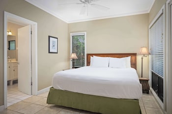 House, Multiple Beds, 2 Bathrooms (Private)