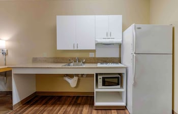 Studio, 1 Queen Bed, Accessible, Non Smoking