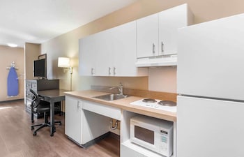 Studio, 1 Queen Bed, Accessible, Non Smoking