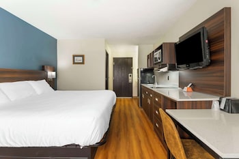 Room, 1 King Bed, Accessible, Non Smoking (Efficiency)