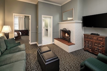 Accessible Fireside Suite
