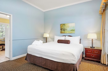 Lavender Junior Suite