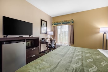 Room, 1 King Bed, Accessible, Non Smoking (Upgrade)