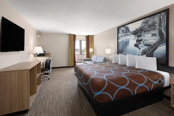 Studio Suite, 1 King Bed, Non Smoking