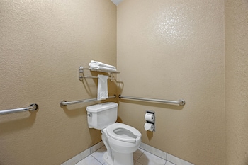 Suite, 1 King Bed, Accessible, Refrigerator & Microwave