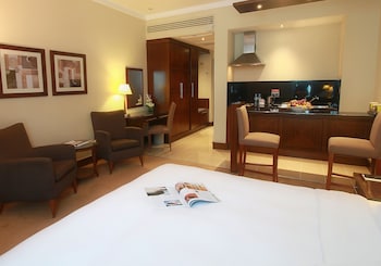 Standard Room, 1 King Bed (Classic Studio King)
