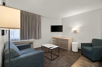 Suite, 1 Queen Bed with Sofa bed, Accessible, Non Smoking