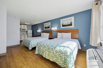 Studio, 2 Queen Beds, Non Smoking