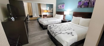 Suite, Multiple Beds, Non Smoking