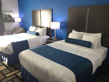 Standard Room, 2 Queen Beds, Non Smoking, Refrigerator & Microwave