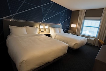 Room, 2 Queen Beds, Non Smoking