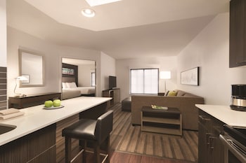 Deluxe Suite, 2 Bedrooms