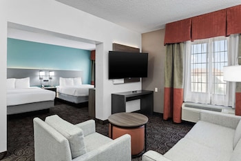 Suite, Multiple Beds, Non Smoking