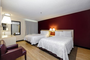 Deluxe Room, 2 Double Beds, Accessible (Smoke Free)