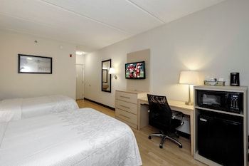 Deluxe Room, 2 Double Beds, Accessible (Roll-In Shower, Smoke Free)