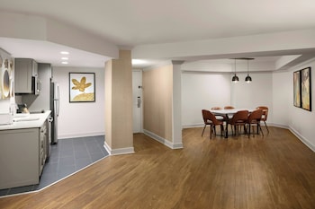 Suite, 2 Bedrooms