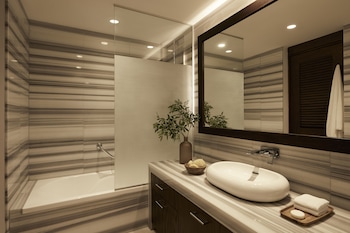 One Bedroom Suite Private Pool (Bungalow Area)