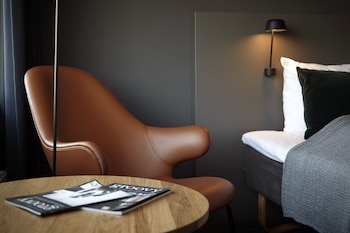 Superior Room, 1 Queen Bed