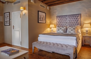 Deluxe Room (Garden Queen/Twin)