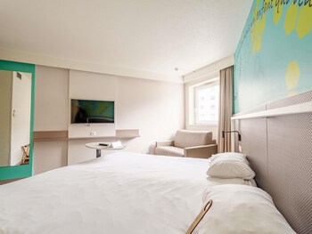 Standard Room, 1 Double Bed with Sofa bed