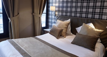 Superior Room, 1 Queen Bed, Harbor View