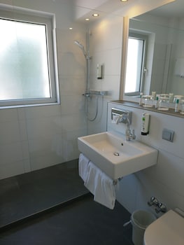 Triple Room (Superior)