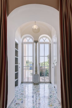 Deluxe Double or Twin Room, Sea View