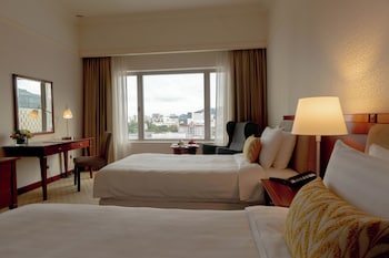 Superior City View Room (Twin Bed)