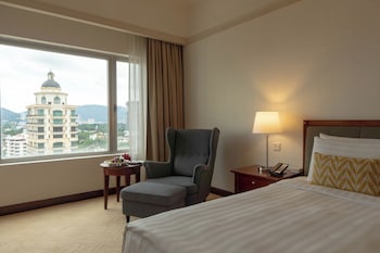 Superior City View Room (King Bed)
